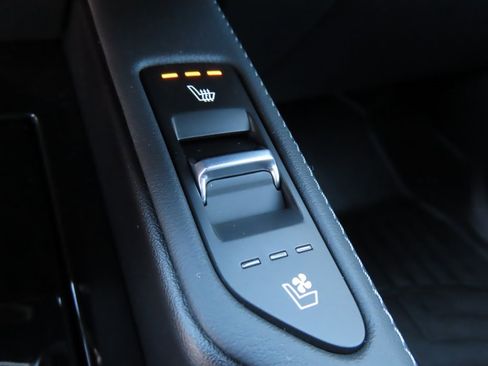 Certified 2024 Kia Telluride EX X-Line image 9