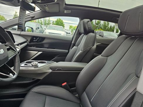 New 2026 Cadillac Optiq Sport 2 RWD image 24