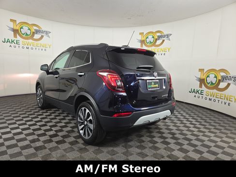 Used 2022 Buick Encore Preferred AWD/4WD image 6