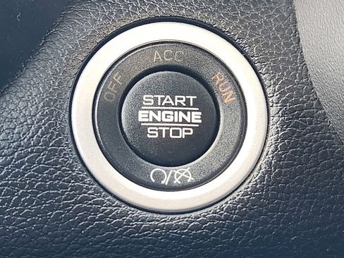 Used 2024 RAM 2500 Big Horn image 24