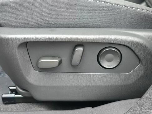 New 2026 Buick Envision Preferred AWD/4WD image 17