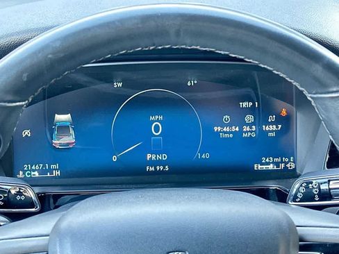 Used 2023 Lincoln Corsair Reserve FWD image 19