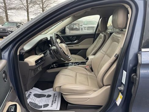 Used 2022 Lincoln Corsair Grand Touring w/ Elements Technology Bundle image 16