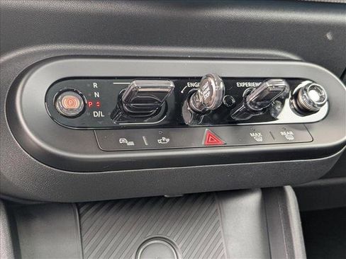 Used 2025 MINI Cooper S image 10