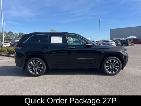 Used 2022 Jeep Grand Cherokee Overland w/ MOPAR Finishing Package image 4