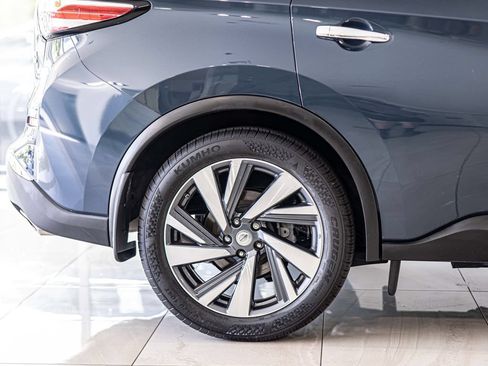 Used 2015 Nissan Murano Platinum w/ Platinum Technology Package AWD/4WD image 11
