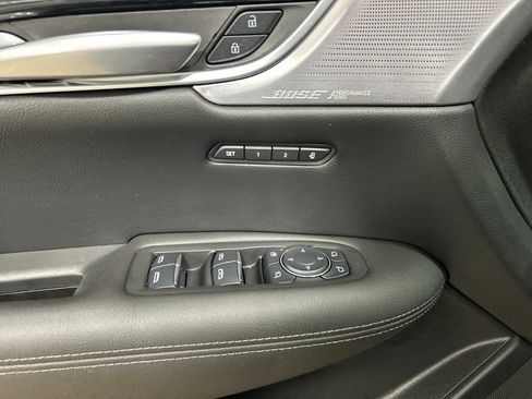 Used 2025 Cadillac XT5 Premium Luxury w/ Technology Package AWD/4WD image 14