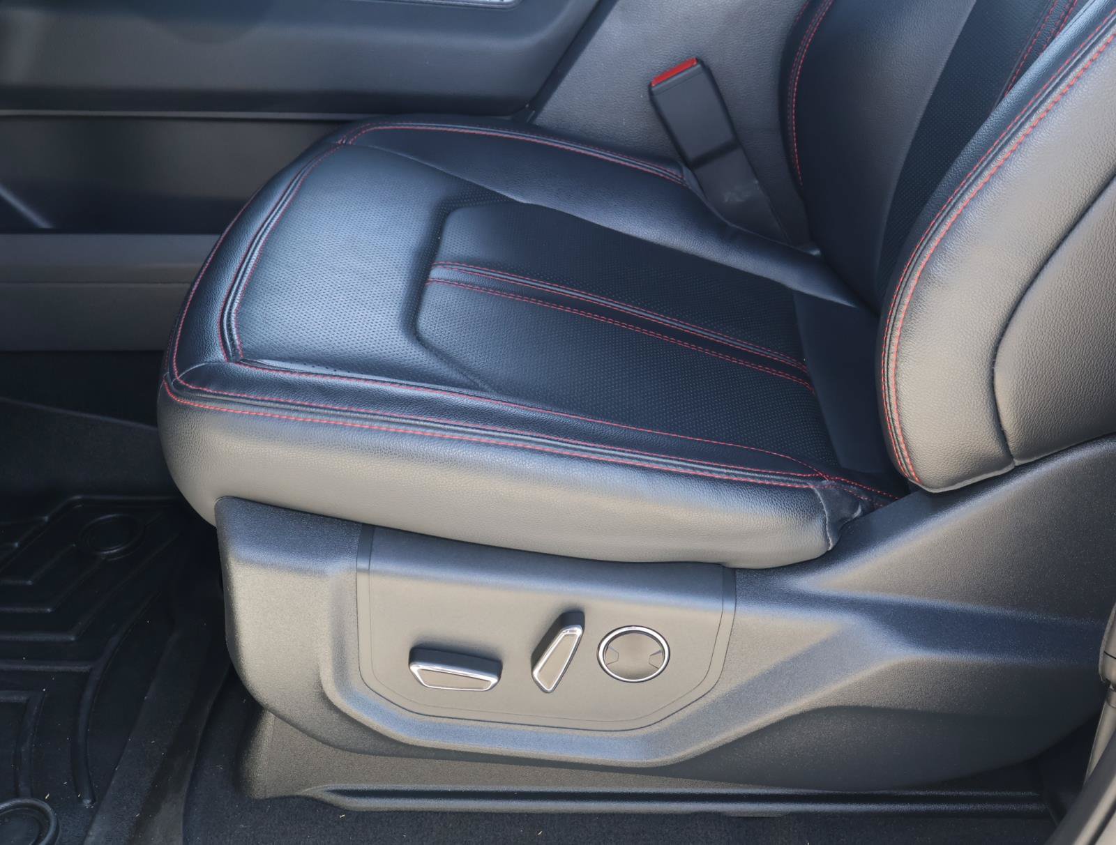 Used 2024 Ford Expedition Max Limited RWD image 17