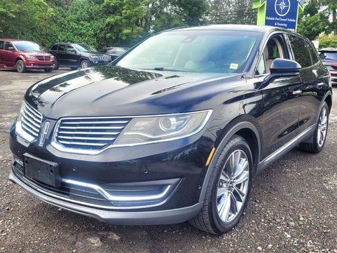 Used 2017 Lincoln MKX Reserve AWD/4WD image 4