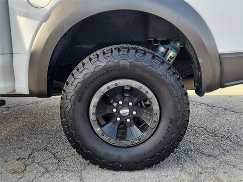 Used 2018 Ford F150 Raptor w/ Equipment Group 802A Luxury image 33