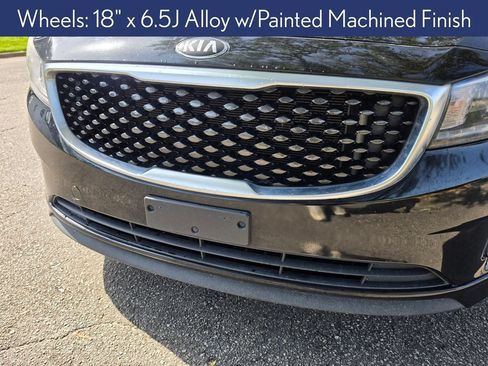 Used 2016 Kia Sedona SX FWD image 13