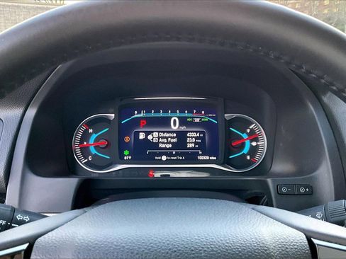 Used 2019 Honda Pilot Touring image 10