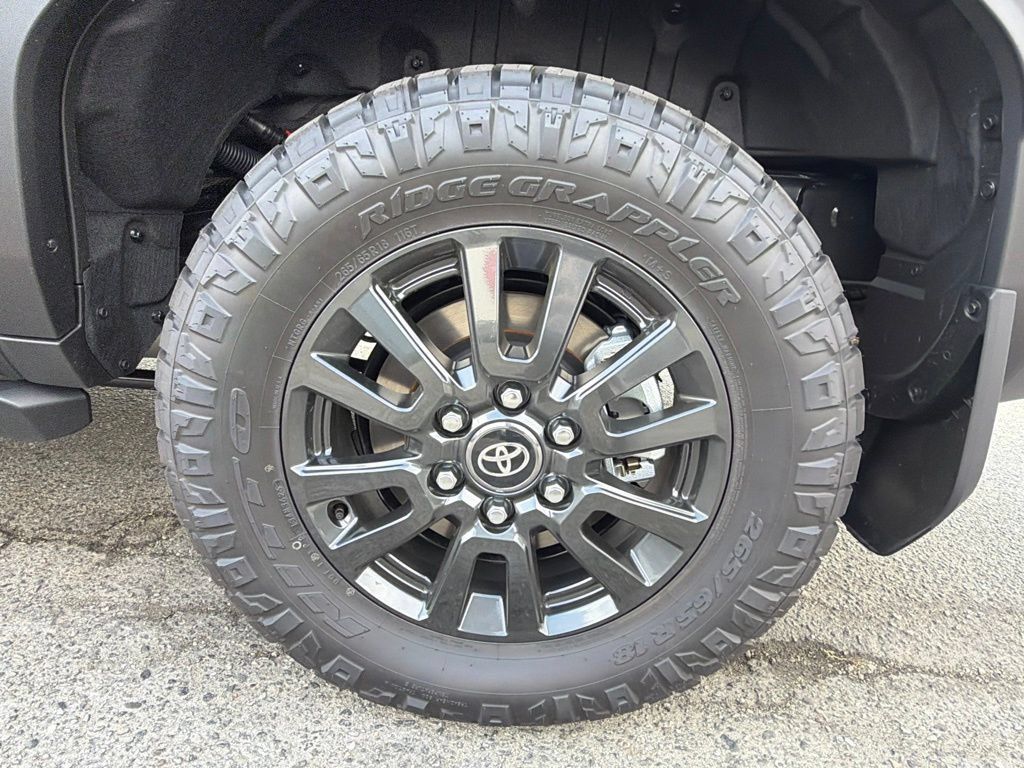 Used 2027 Toyota Land Cruiser 1958 AWD/4WD image 13