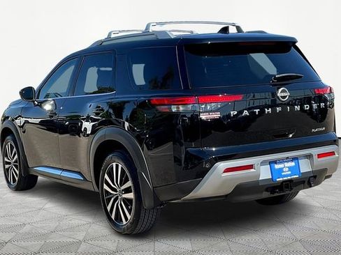 Used 2024 Nissan Pathfinder Platinum w/ Cargo Package image 11