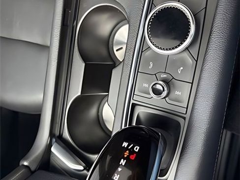 Used 2020 Cadillac XT6 Sport image 23