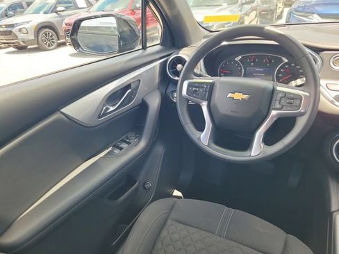 Used 2021 Chevrolet Blazer LT AWD/4WD image 13