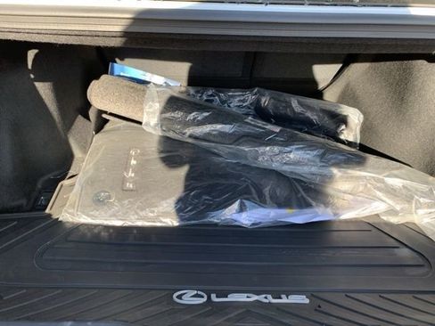 Used 2023 Lexus IS 350 F Sport image 31