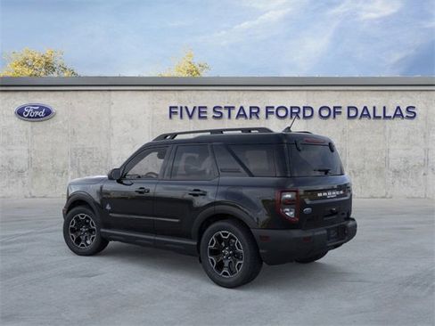 New 2025 Ford Bronco Sport Outer Banks image 4