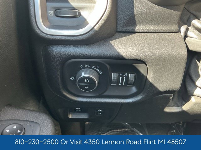 Used 2019 RAM 1500 Big Horn AWD/4WD image 20