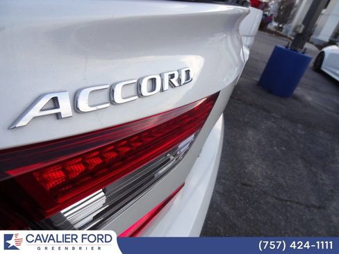 Used 2022 Honda Accord Sport image 14