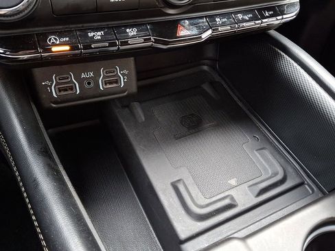 Used 2022 Dodge Durango GT image 26