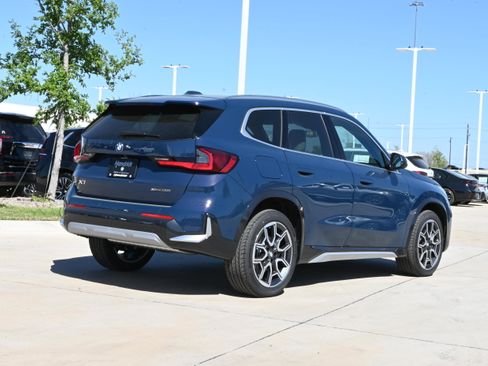New 2026 BMW X1 xDrive28i w/ Convenience Package image 8
