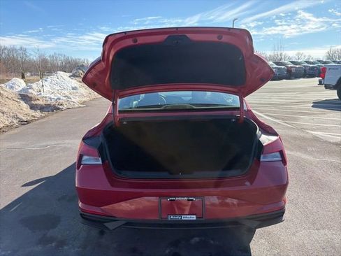 Used 2021 Hyundai Elantra SEL image 7