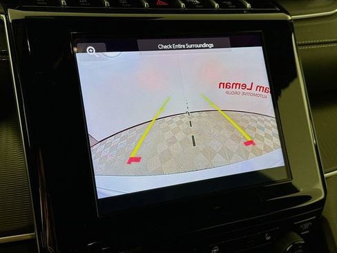 Used 2024 Jeep Grand Cherokee L Laredo image 13