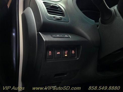 Used 2013 Nissan Altima 2.5 SL w/ Technology Pkg image 23
