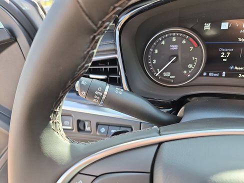 New 2026 Cadillac XT5 Premium Luxury w/ Driver Assist Package AWD/4WD image 39