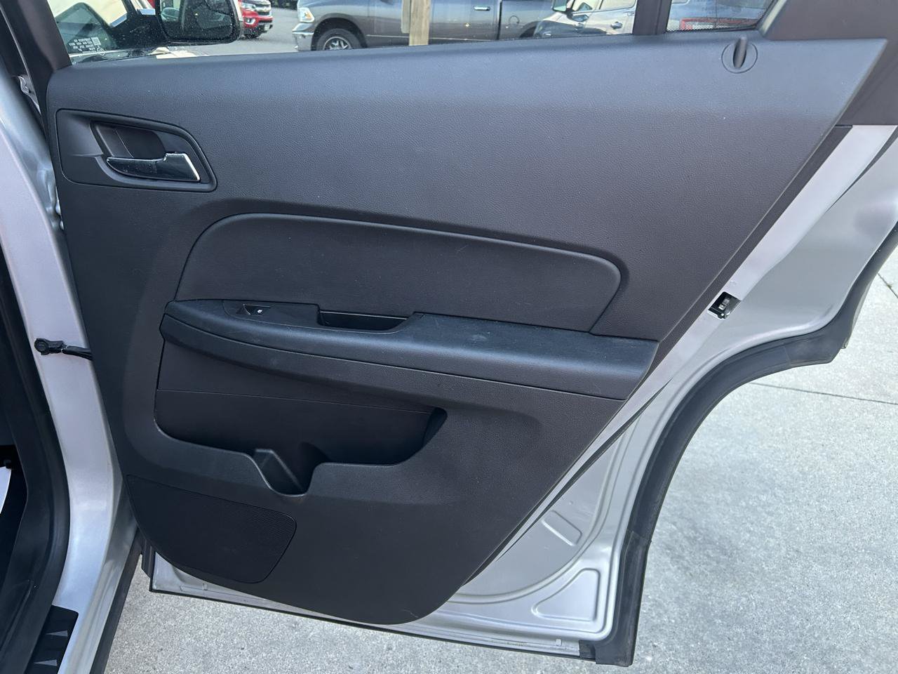 Used 2014 GMC Terrain SLE FWD image 15