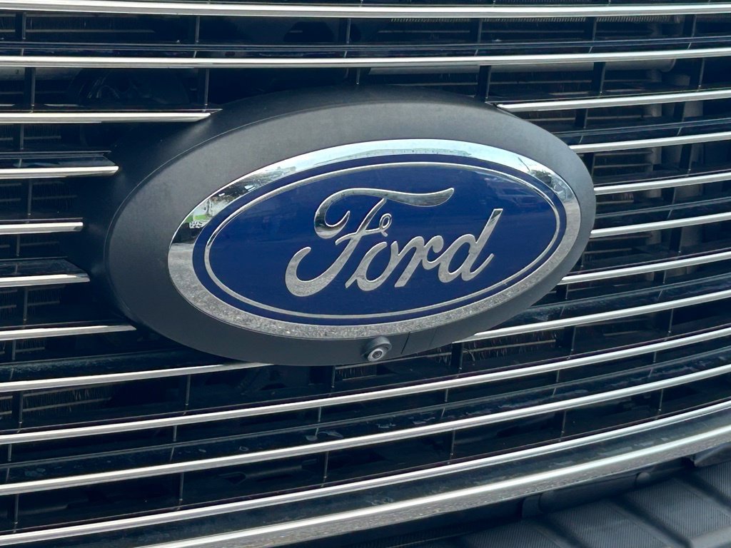Used 2022 Ford F350 King Ranch w/ King Ranch Ultimate Package AWD/4WD image 24