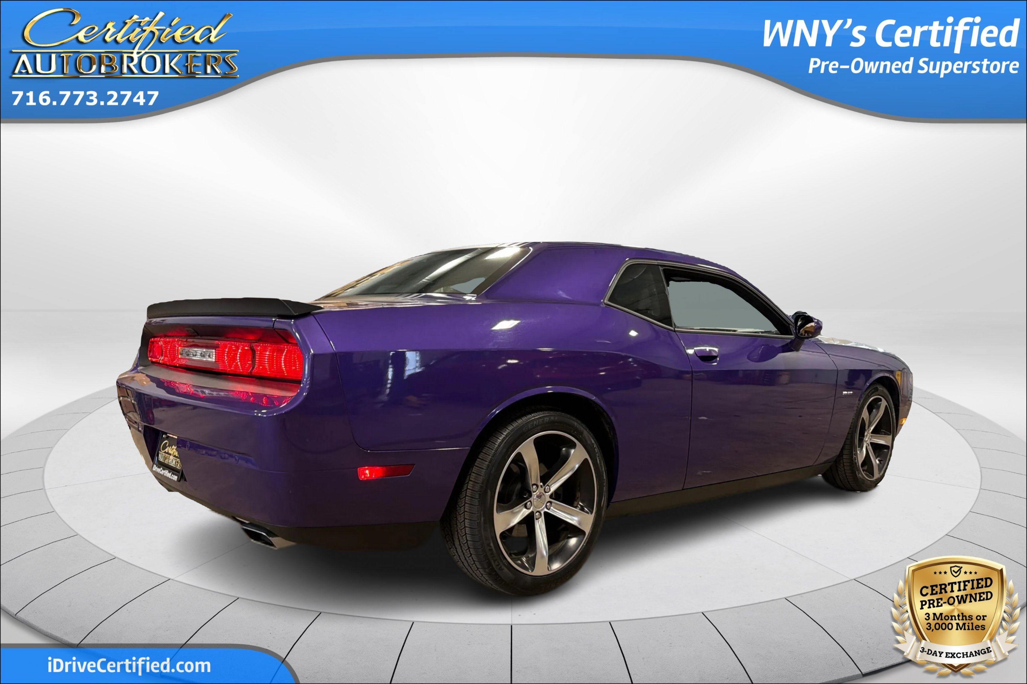 Used 2014 Dodge Challenger R/T RWD image 6