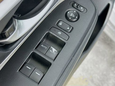 Used 2019 Honda CR-V EX-L image 20