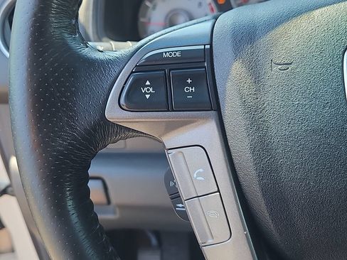 Used 2014 Honda Pilot Touring image 22