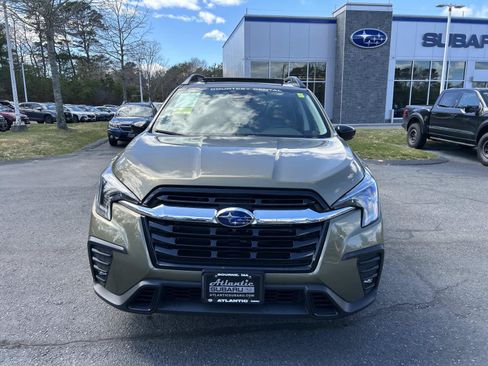 Used 2025 Subaru Ascent Limited AWD/4WD image 8