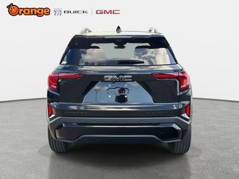 New 2026 GMC Terrain Elevation w/ Elevation Premium Package FWD image 4