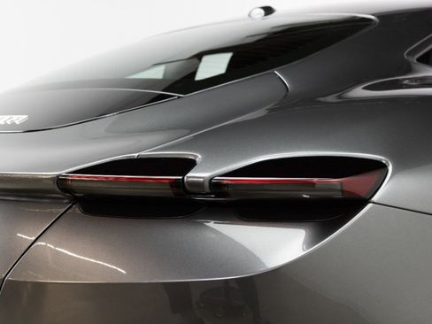 Used 2023 Ferrari Roma image 30