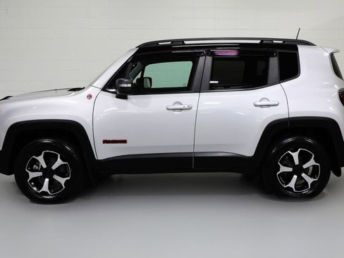 Used 2021 Jeep Renegade Trailhawk w/ Luxury Group III AWD/4WD image 16