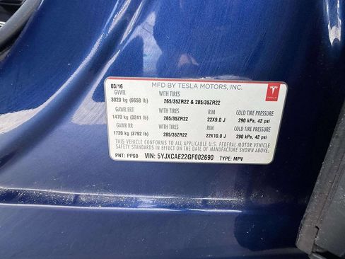 Used 2016 Tesla Model X 75D image 26