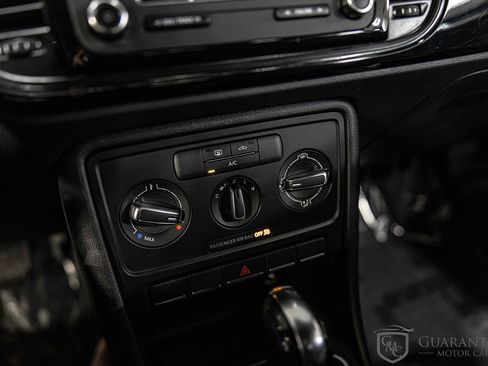 Used 2014 Volkswagen Beetle 1.8T image 20