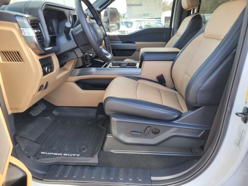 New 2026 Ford F350 Lariat image 14