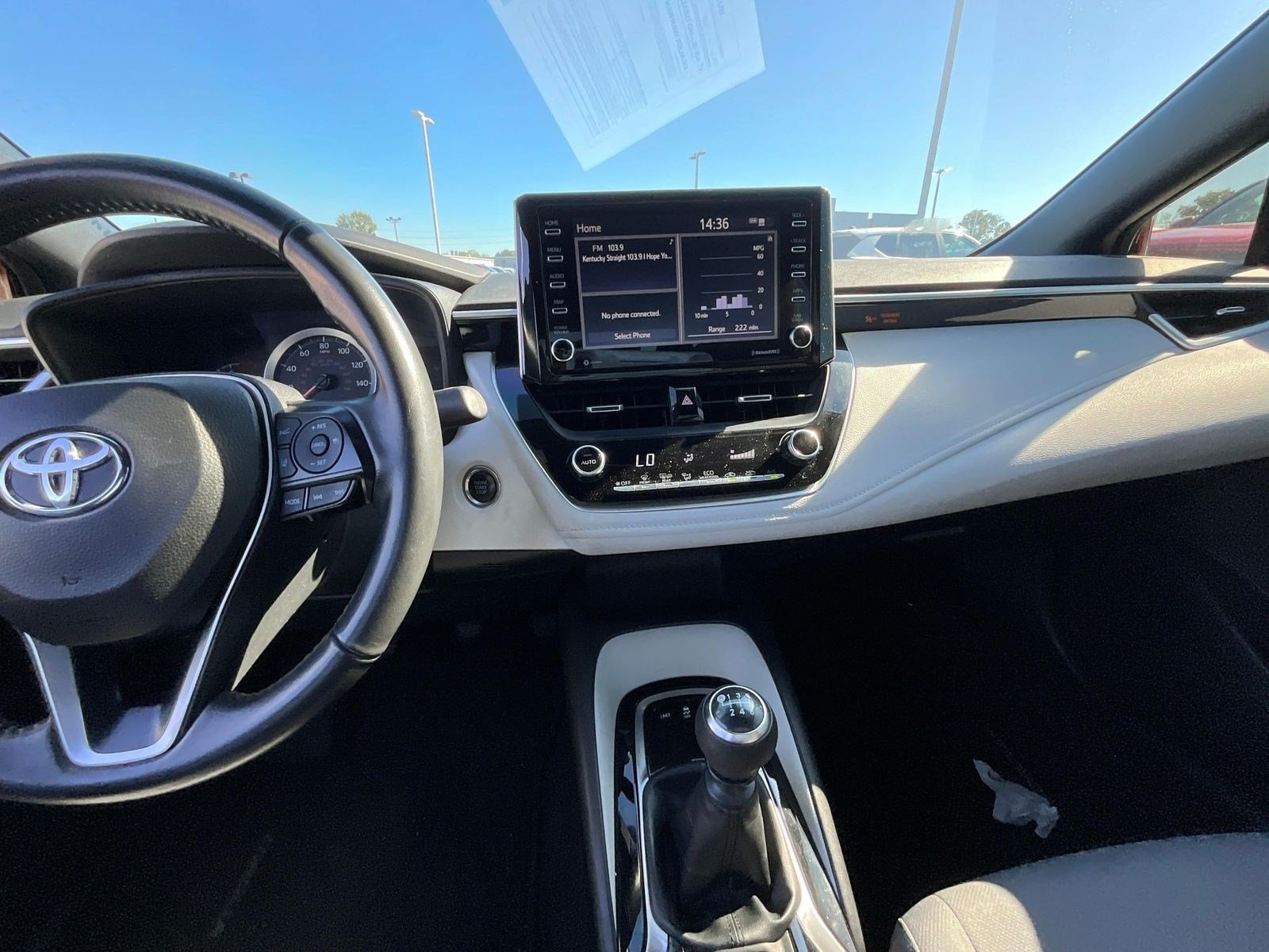 Used 2021 Toyota Corolla SE FWD image 9
