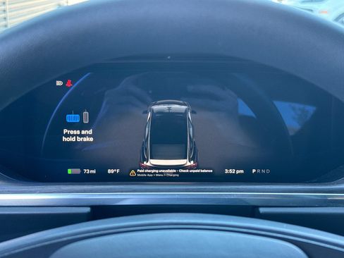 Used 2024 Tesla Model X AWD/4WD image 25