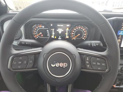 New 2026 Jeep Gladiator Sport AWD/4WD image 13