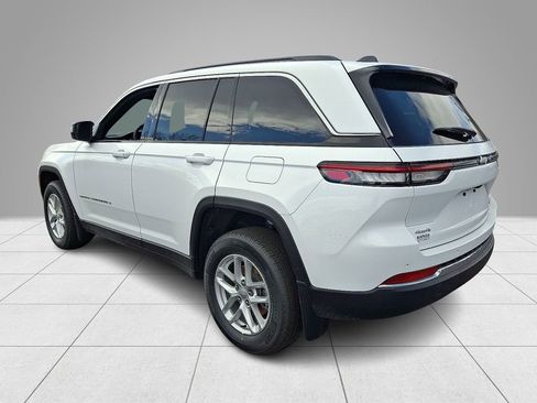 New 2026 Jeep Grand Cherokee Laredo X AWD/4WD image 5