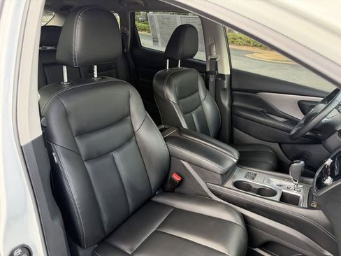 Used 2024 Nissan Murano SV w/ SV Midnight Edition Package FWD image 28