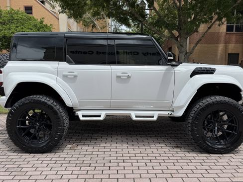 Used 2024 Ford Bronco Raptor image 2