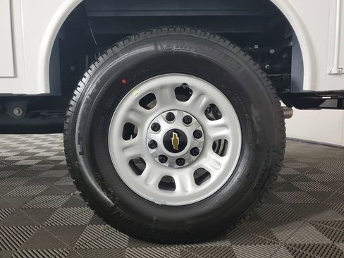 New 2026 Chevrolet Silverado 3500 W/T w/ WT Convenience Package image 32