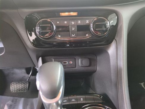 Used 2023 Buick Encore GX Select w/ Sport Touring Package image 22